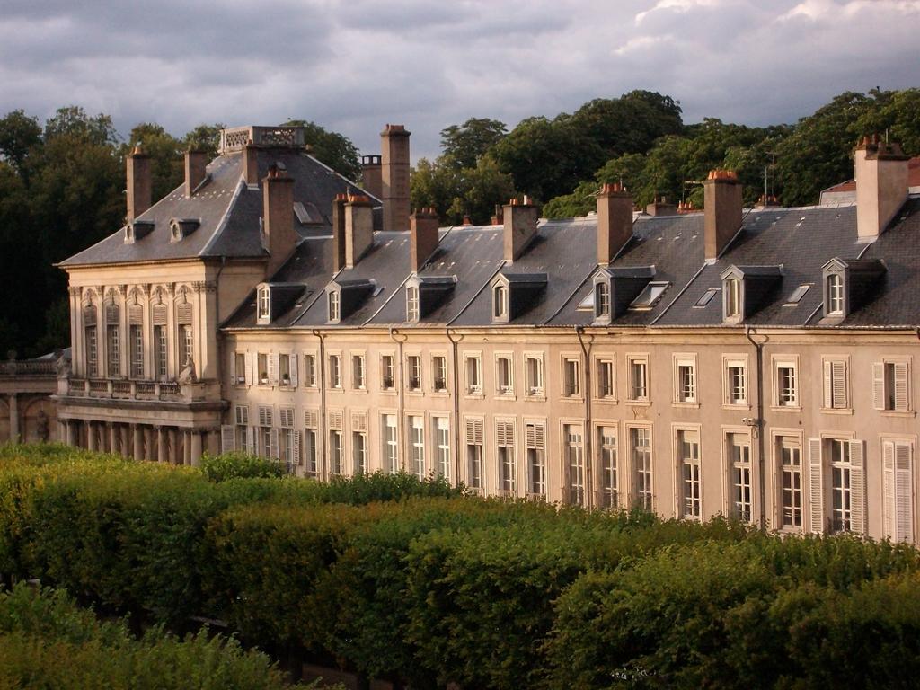 Les Suites De Catherine, La Si Calme 南锡 外观 照片